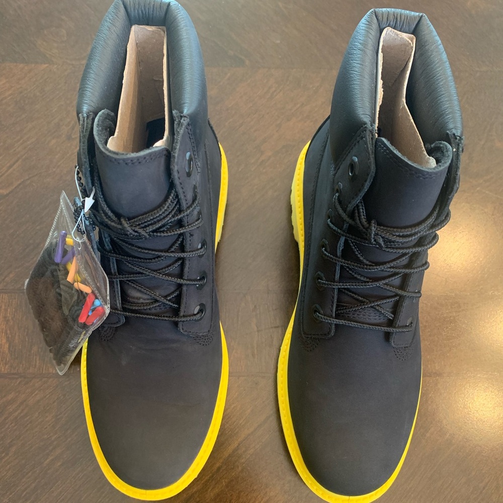 RARE‼️ NIB TIMBERLAND Heritage 6 See The Sole Waterproof Boot in Black/Yellow, 8 - Picture 5 of 9